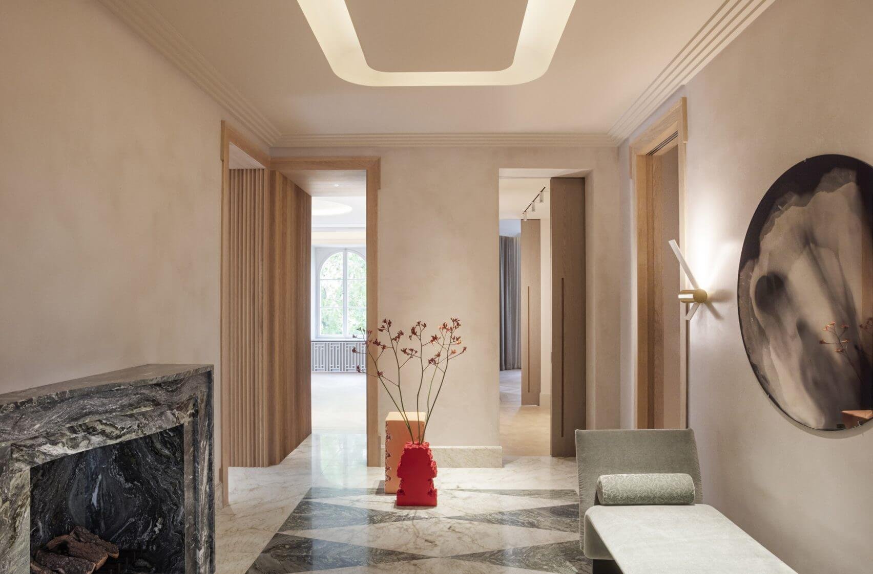 Floor-to-Ceiling Drama (Hallway)