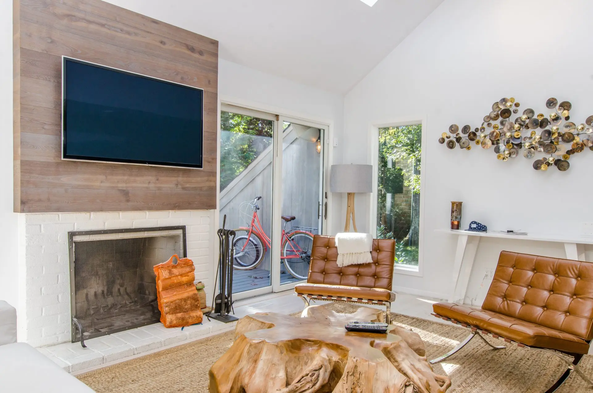 Layer Textures for Comfort and Depth