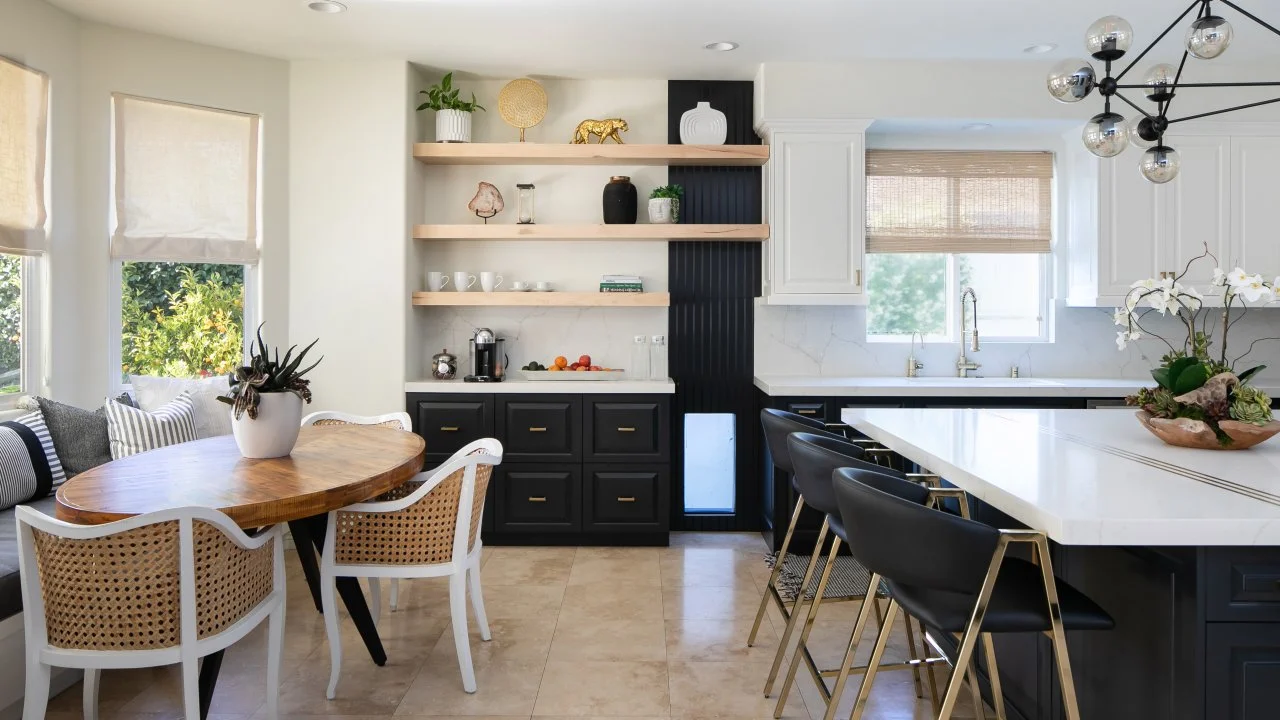 Minimalist Shelf Gallery (Kitchen)