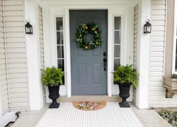 6 Effortless Ideas to Refresh Your Porch for Summer Enjoyment